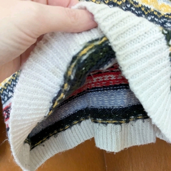 Vintage Cozy Multicolor Patterned Women's Sweater Medium - Picture 4 of 4